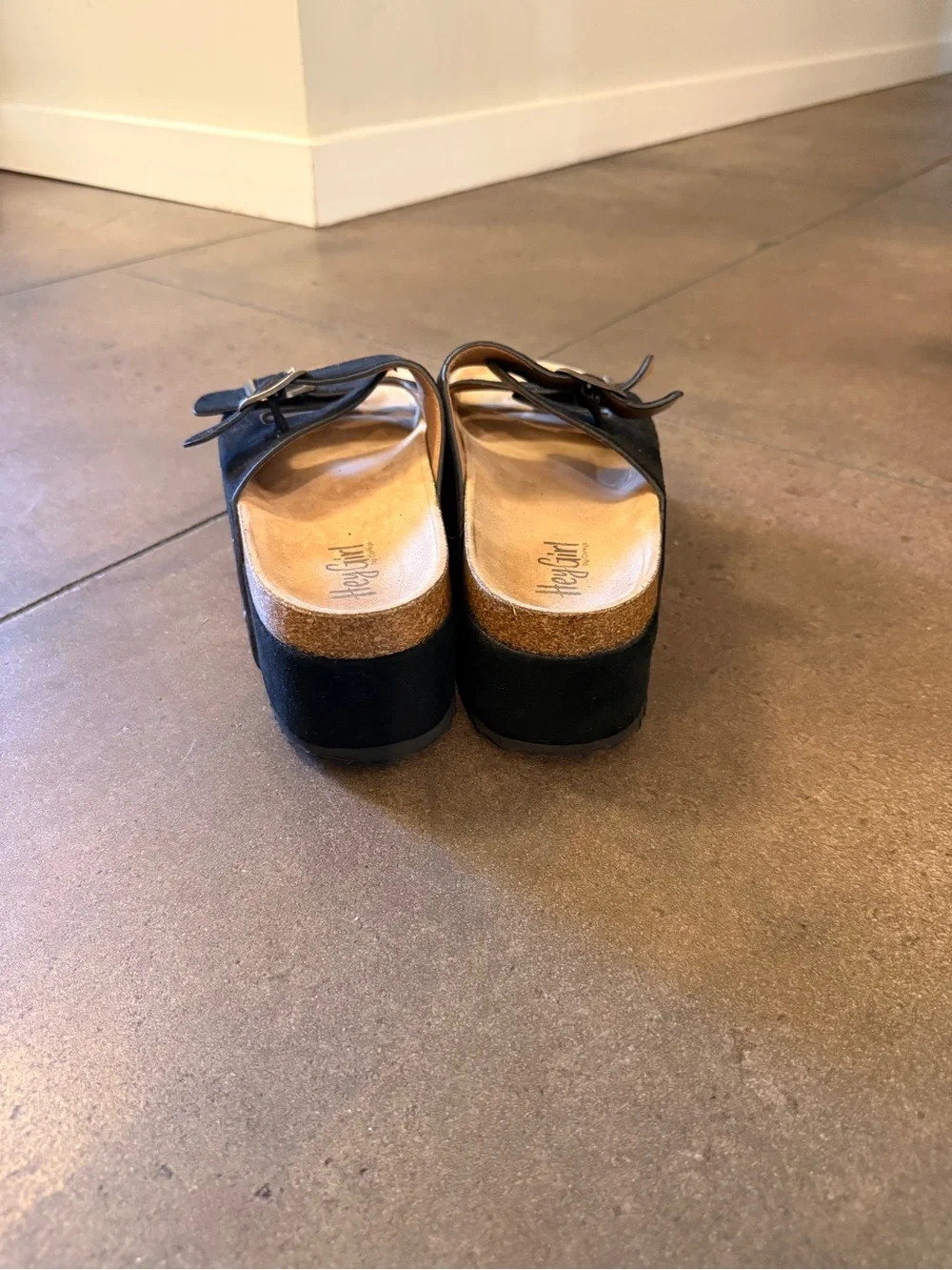 Platform sandals size 10